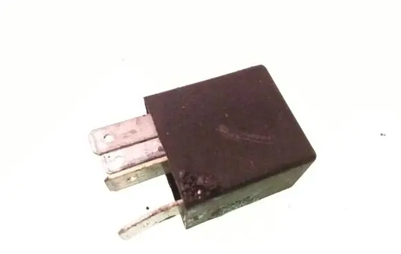 Opel Zafira A Other relay 90229206