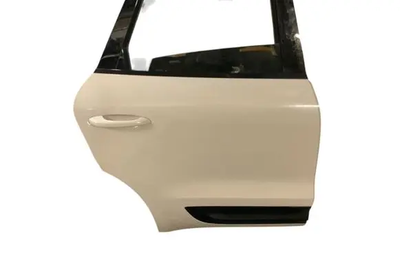 Porsche Macan (95B) Rear door 