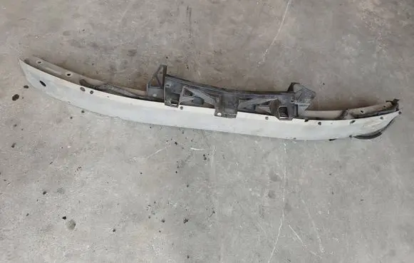 Opel Zafira B Front bumper cross member 24460537