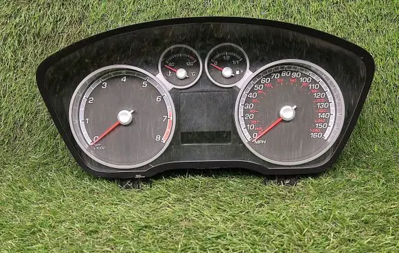 Ford Focus Speedometer (instrument cluster) 7M5T10849PB