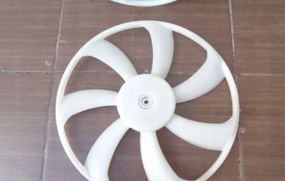 Toyota Corolla E140 E150 Electric radiator cooling fan