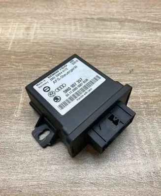 Volkswagen PASSAT B6 Light module LCM 5M0907357 5WK49172A