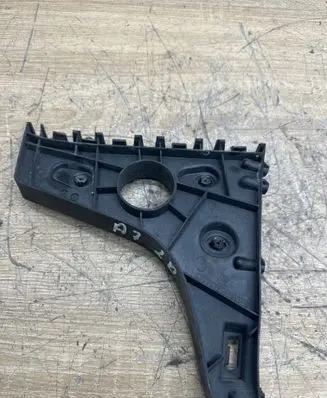 Audi A7 S7 4G Rear bumper mounting bracket 4G8807454