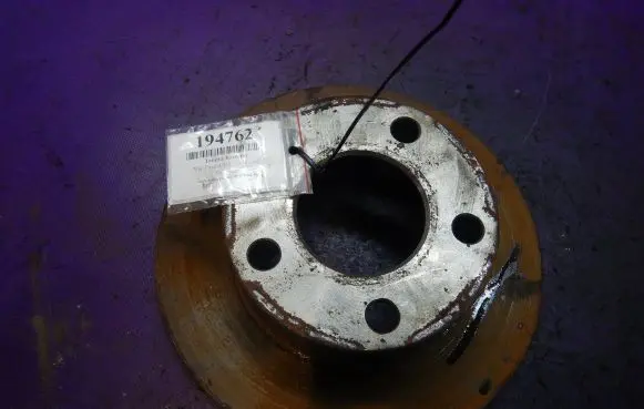 Volkswagen PASSAT B5 Rear brake disc