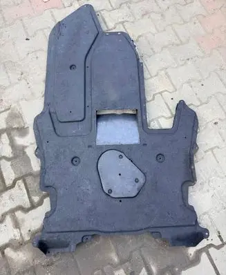 BMW 5 E60 E61 Engine splash shield/under tray 7180521 7180522