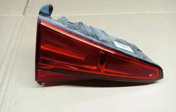 Audi A4 S4 B9 8W Tailgate rear/tail lights 8W5945075A
