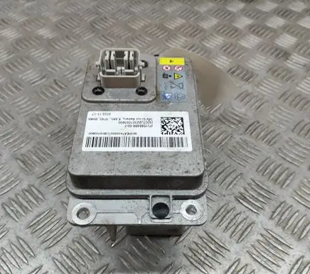 Tesla Model Y Hybrid / electric car battery 159848600F