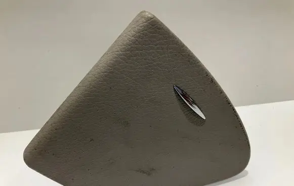 Mercedes-Benz E W211 Rear door ashtray A2118100830