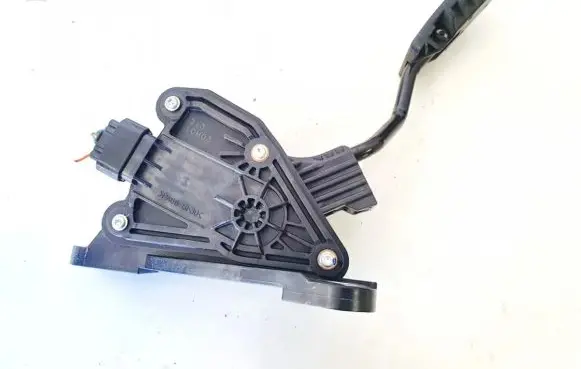 Honda CR-V Accelerator throttle pedal 31310h03