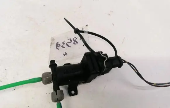 Mercedes-Benz E W210 Turbo solenoid valve A2028000179