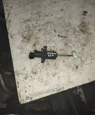 Skoda Octavia Mk1 (1U) Clutch master cylinder