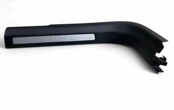 Volvo XC60 Front sill trim cover 31672950