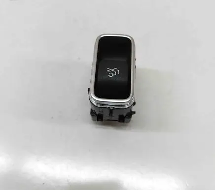 Mercedes-Benz CLA C118 X118 Tailgate/boot open switch button A2479055403