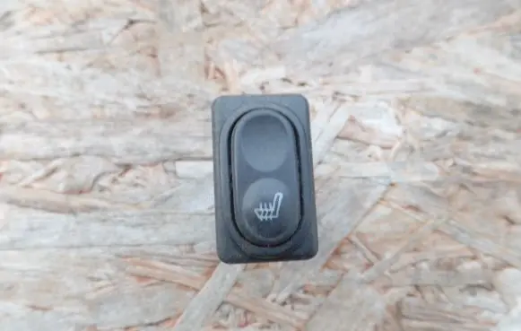 Nissan Primera Seat heating switch 923709