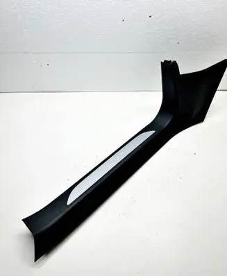 Tesla Model S Front sill trim cover 103039000f 126929