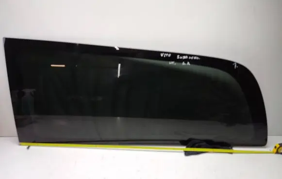 Mercedes-Benz Vito Viano W447 Rear side window 43R004536 DOT211M93AS3 E000191