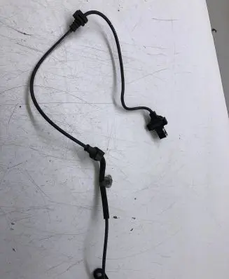 Honda CR-V Front ABS sensor wiring 