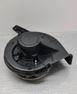 Volkswagen Polo V 6R Heater fan/blower 6Q1820015H A1916