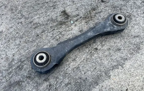 BMW 1 F20 F21 Rear upper control arm/wishbone 6792517