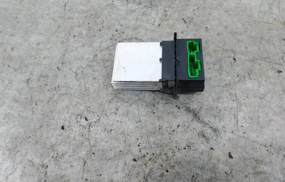Nissan Micra Heater blower motor/fan resistor 857165W