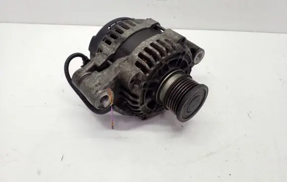 Opel Insignia A Generator/alternator 13502585