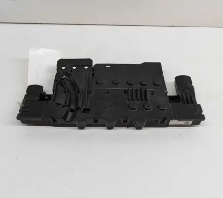 Land Rover Range Rover Sport L494 Current control relay HPLA14A073FC