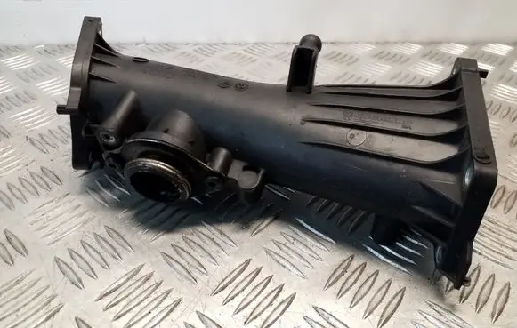Audi A5 Sportback 8TA Air intake duct part 059145762AB