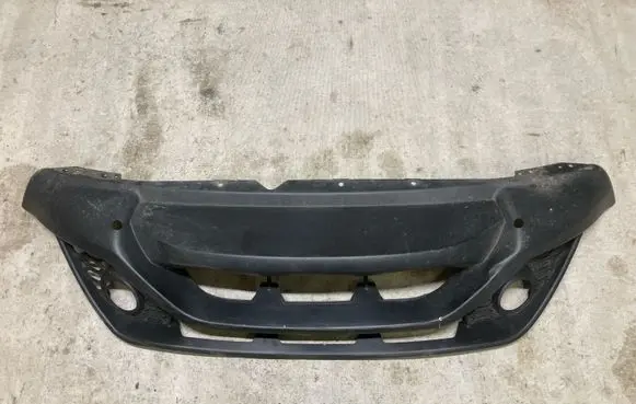 Nissan Juke I F15 Front bumper lip 