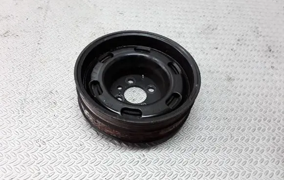 Audi A6 S6 C5 4B Crankshaft pulley 058105251E