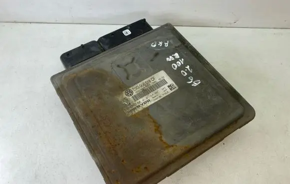 Volkswagen PASSAT B6 Engine control unit/module 03G906018CF