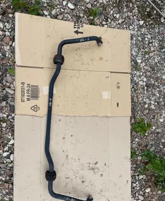 BMW 3 F30 F35 F31 Front anti-roll bar/sway bar 6792111