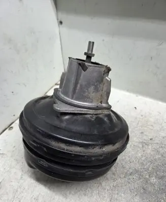 Audi A8 S8 D3 4E Brake booster 4E1612105E