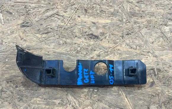 Hyundai Getz Front bumper mounting bracket ECJ28 R0917-I