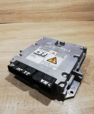 Nissan Almera Tino Engine control unit/module ECU 23710bu76a 58003252j