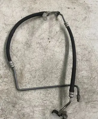 Power steering hose/pipe/line