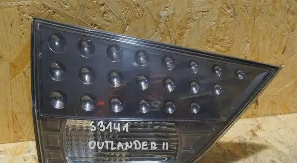 Mitsubishi Outlander Rear/tail lights