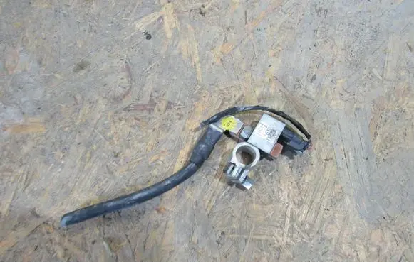 Volkswagen Golf VII Negative earth cable (battery) 5Q0915181C 00616820