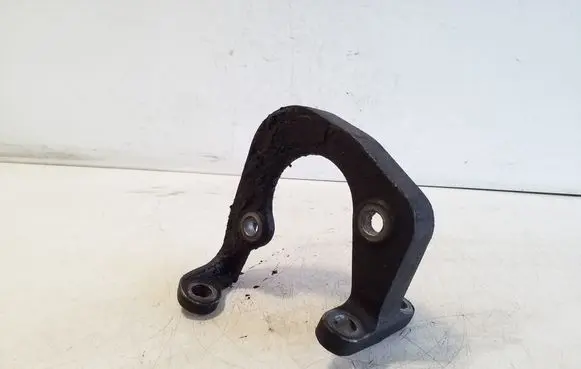 Chevrolet Captiva Front differential bracket 