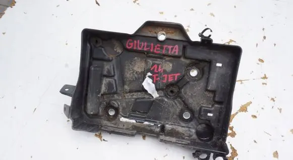 Alfa Romeo Giulietta Battery tray 