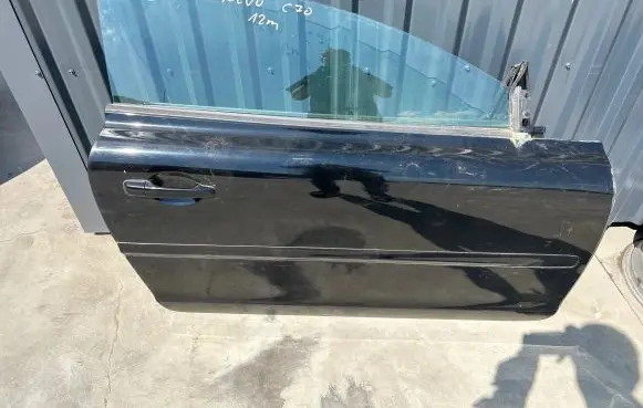 Volvo C70 Front door