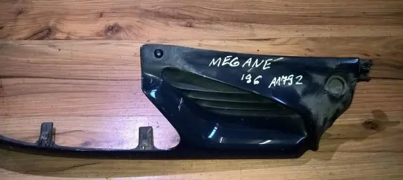 Renault Megane I Front grill 7700834201 7700834205