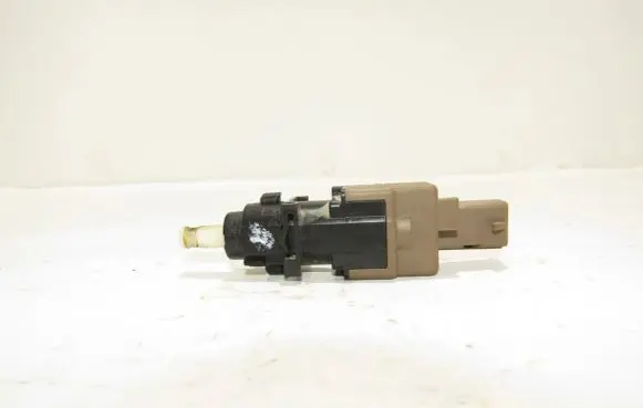 Clutch pedal sensor