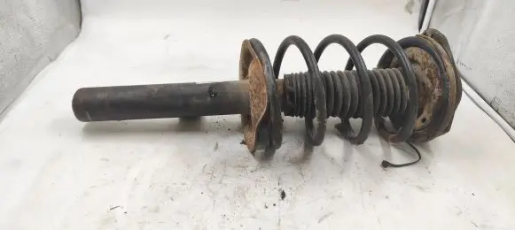 Citroen Xsara Picasso Front shock absorber with coil spring