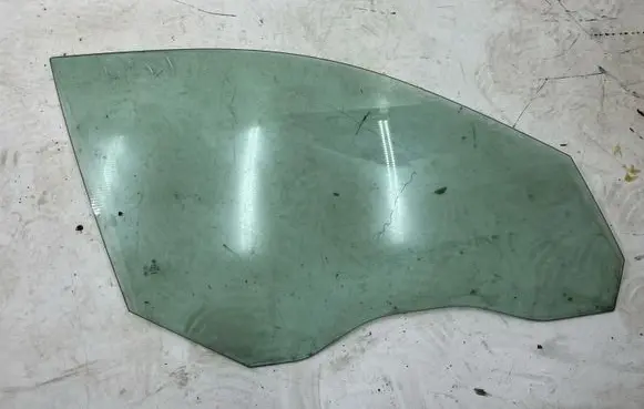 BMW 5 E60 E61 Front door window glass four-door 43R00050