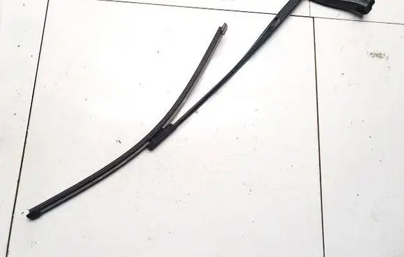 Citroen C5 Front wiper blade arm 