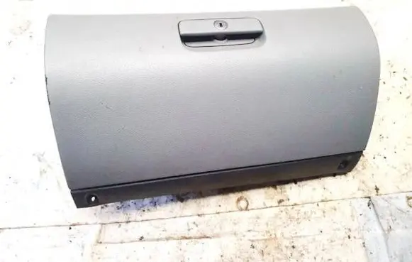 Skoda Octavia Mk1 (1U) Glove box 1u1857097