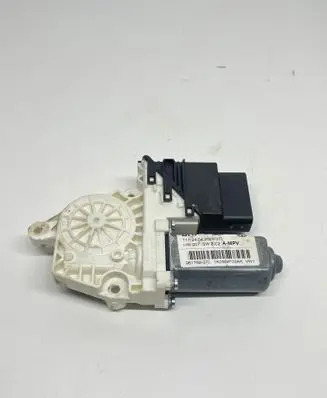 Volkswagen Golf V Rear door window regulator motor 1K0959703AK 61769370