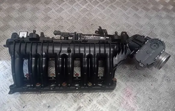 Jaguar F-Pace Intake manifold G4D39424CB