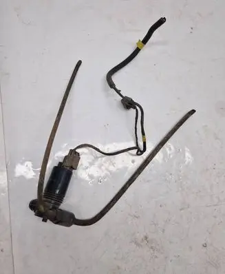 Volvo XC60 Windscreen/windshield washer pump 1007149 095041D