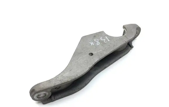 BMW 7 G11 G12 Sway bar bush bracket, front 6861473